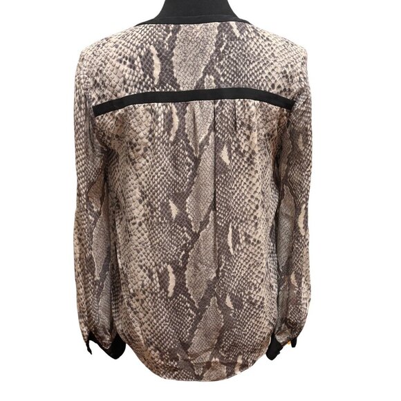 Diane Von Furstenberg Blouse - Picture 3 of 5